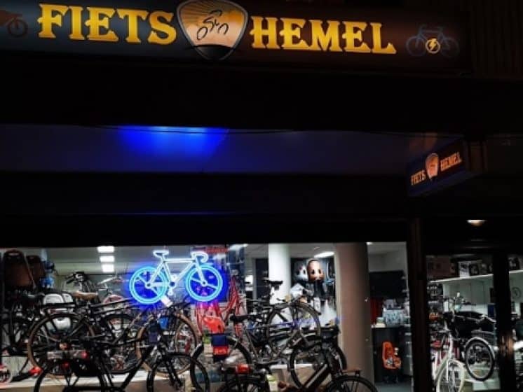 Fietshemel