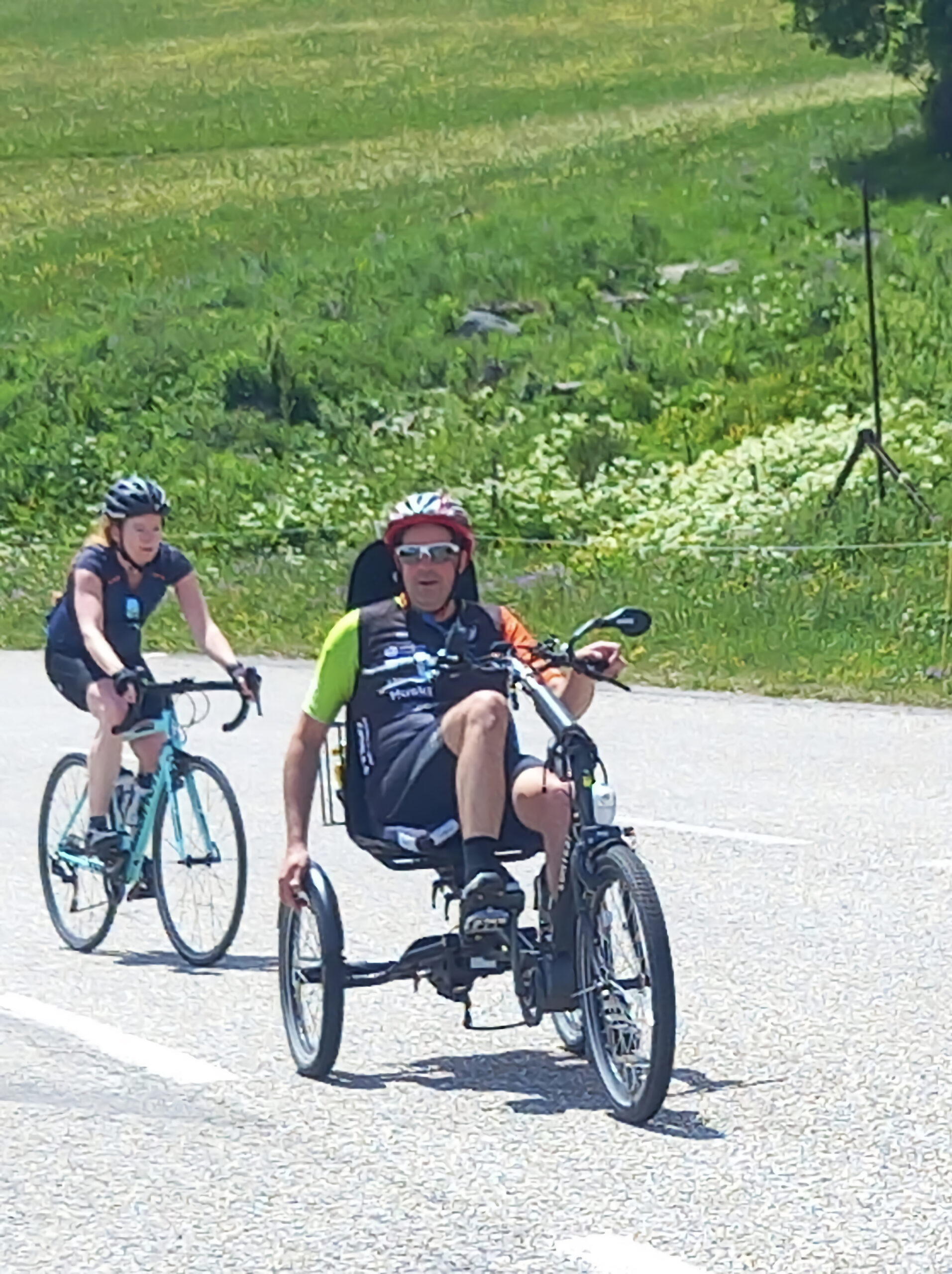 Bart Bijlevelds op zijn Huka driewielfiets